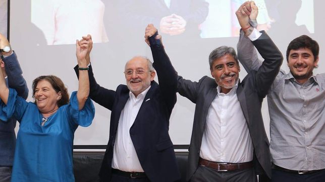 Otros tiempos: María Rosa Marcone, Aurelio García Elorrio, Juan Pablo Quinteros y César Orgaz.