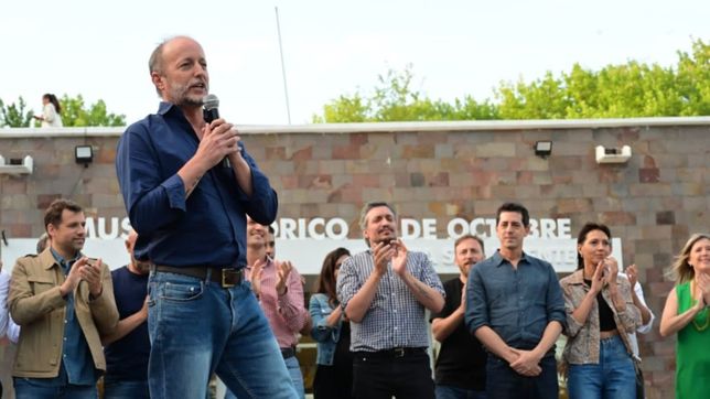 insaurralde, kirchner, de pedro e intendentes, una cumbre de cara a 2023