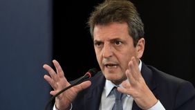 El amigo americano, Massa y la evasión de hoy y de siempre