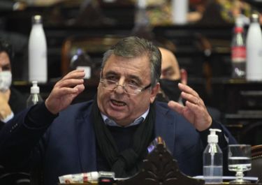 La reunificación del bloque radical se dilata en medio de desconfianzas mutuas