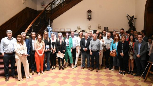 cumbre pro - socialismo, sin fotos ni certezas de acuerdo