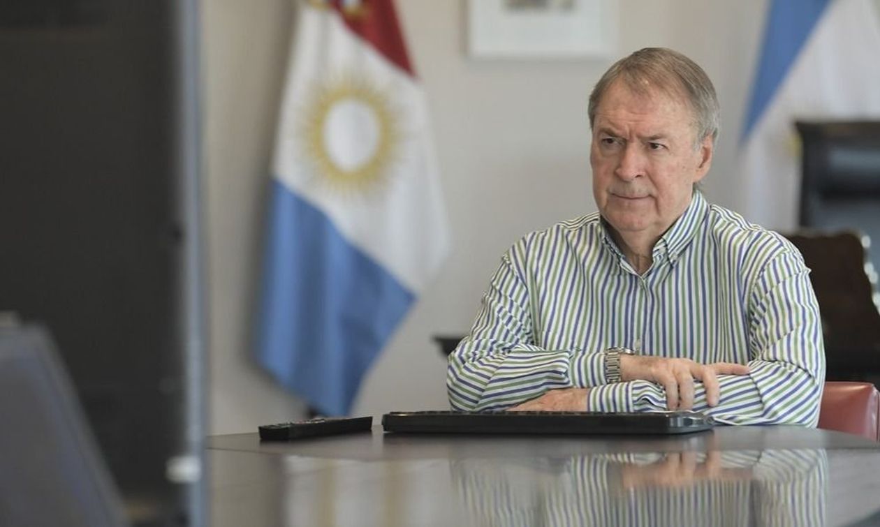 Juan Schiaretti, aislado por un cuadro de covid.&nbsp;