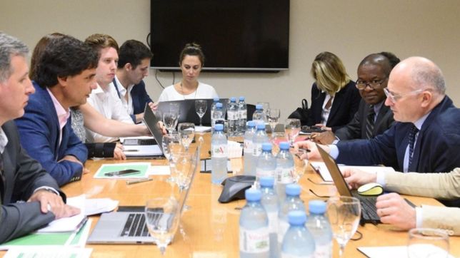 lacunza con el fmi: situacion fiscal, deuda y fondo del conurbano