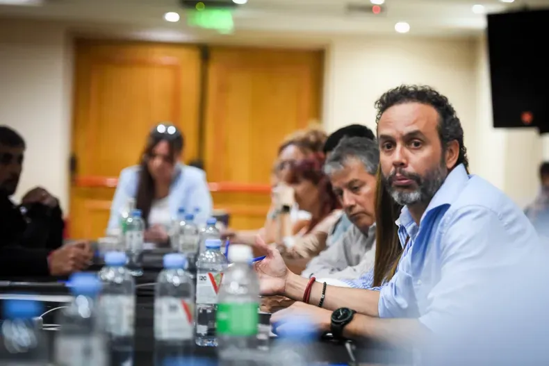 Rodrigo Genoni, secretario general del Centro de Empleados de Comercio, pisa fuerte en el sindicalismo peronista pampeano.
