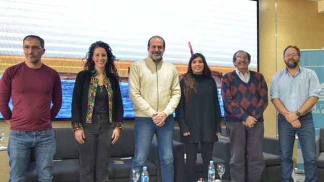 la provincia firmo con el puerto de bahia blanca un acuerdo ambiental