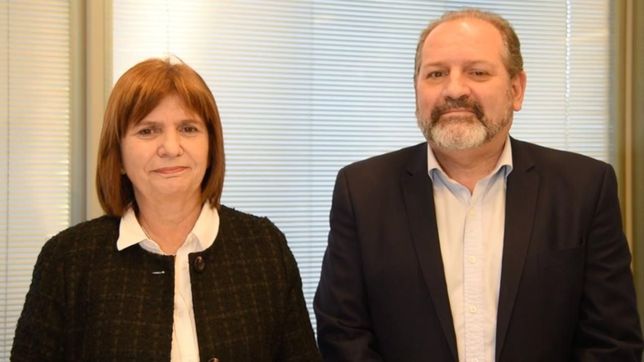 bullrich se metio en la interna de jxc en rosario y eligio sus nombres