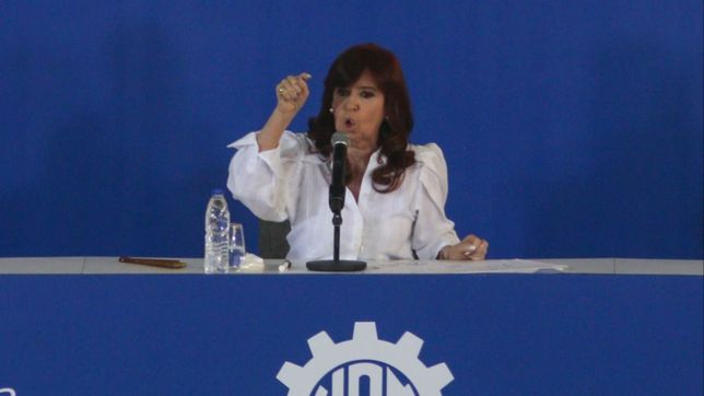 cfk reclamo una suma fija que no afecte la paritaria de la clase trabajadora