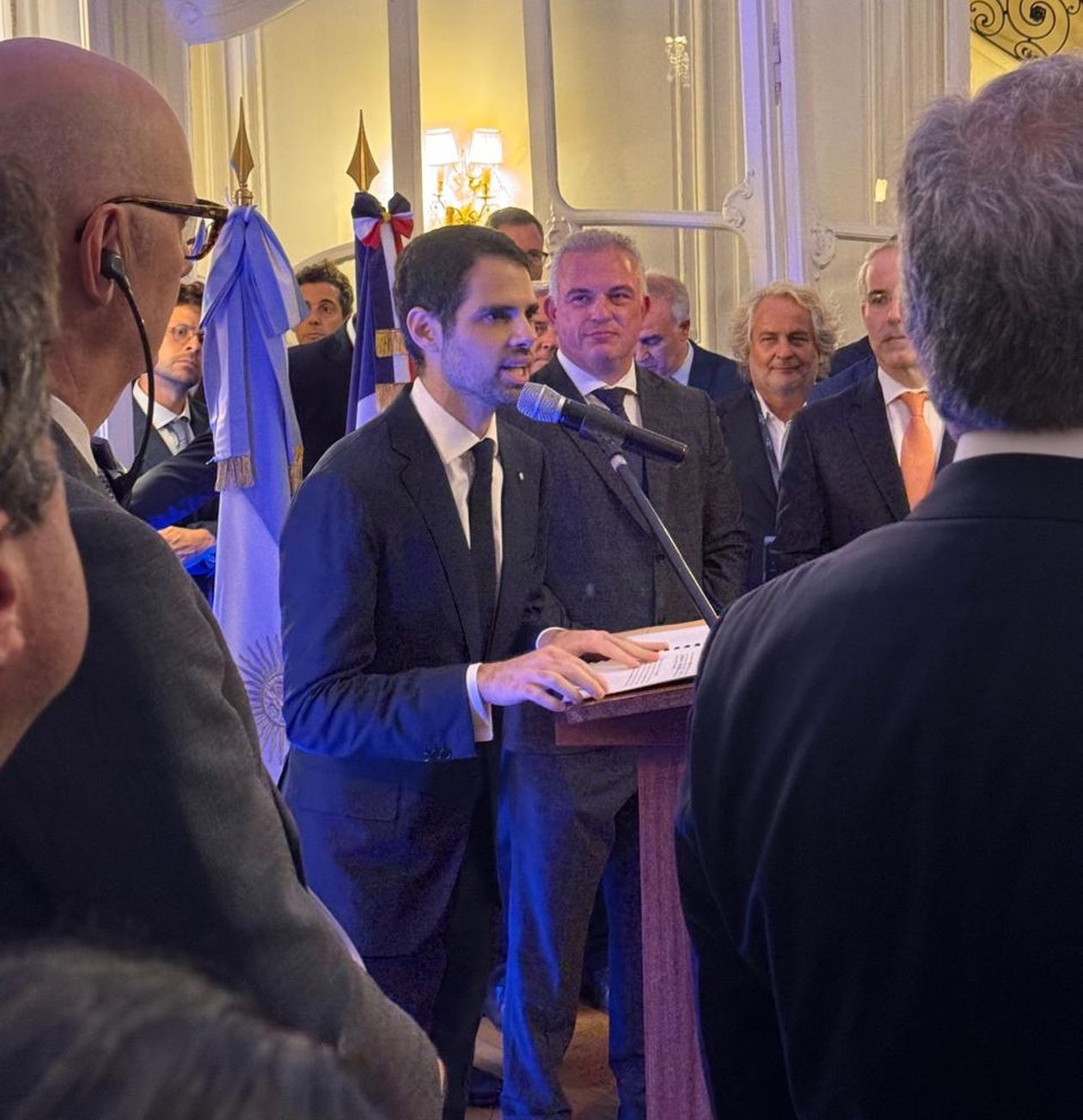 Ian Selecki elogió a Figueroa en la Apertura de la Argentina Week en Francia. 