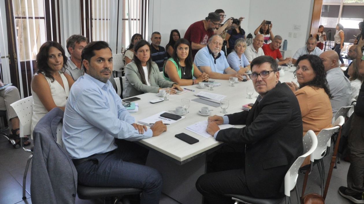 Las paritarias se retoman con un nuevo encuentro en Santa Fe.
