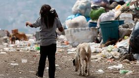 El INDEC publicó que bajó la pobreza, pero la inflación le pone un piso a la caída