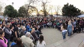 En el acto de lanzamiento de una lista se coló un adversario interno