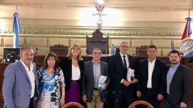 perotti dio un paso pero volvera a chocar contra el poder de lifschitz