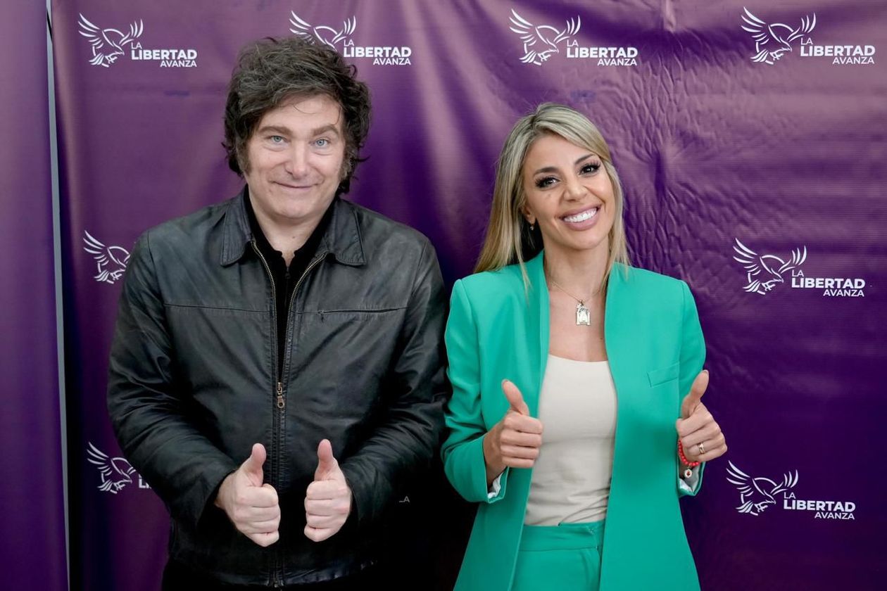 Javier Milei y Virginia Gallardo, candidata a diputada en Corrientes.