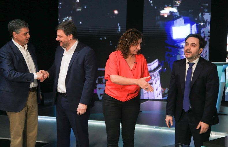 Jorge Macri (Juntos por el Cambio), Leandro Santoro (Unión por la Patria), Ramiro Marra (La Libertad Avanza) y Vanina Biasi (Frente de Izquierda).