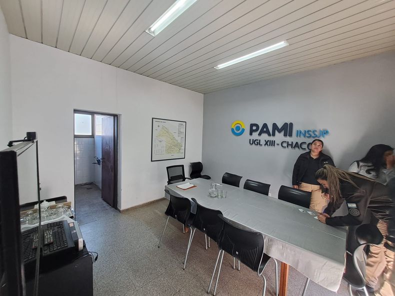 El allanamiento en el PAMI de Chaco permitió recolectar nuevas pruebas en una causa que investiga el pedido de coimas por parte de funcionarios libertarios.