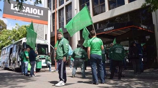 bahia blanca: 60 trabajadores despedidos en una cadena de electrodomesticos