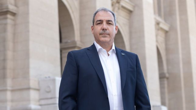 no hay que hacer politica partidaria en el colegio de abogados