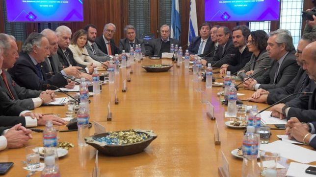 alimenticias negocian el plan contra el hambre, pero rechazan donar el 1% alimenticias negocian el plan contra el hambre, pero rechazan donar el 1%