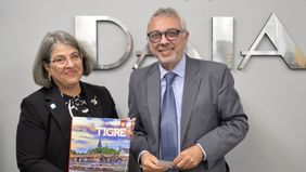 En la DAIA, Julio Zamora participó de un encuentro con la alcaldesa de Miami-Dade