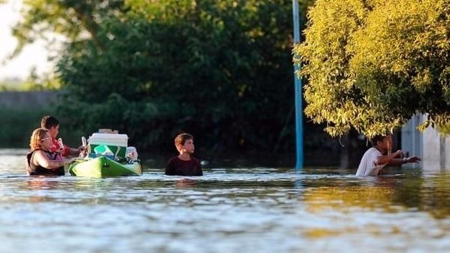 para definir agenda post mexico, vidal mide danos por su ausencia en la emilia