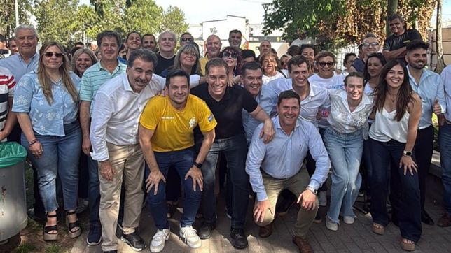 Diego Santilli en el último día de campaña Diego Santilli en el último día de campaña