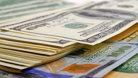 Dólares en fuga a Qatar: agosto fue récord con una salida de 758 millones