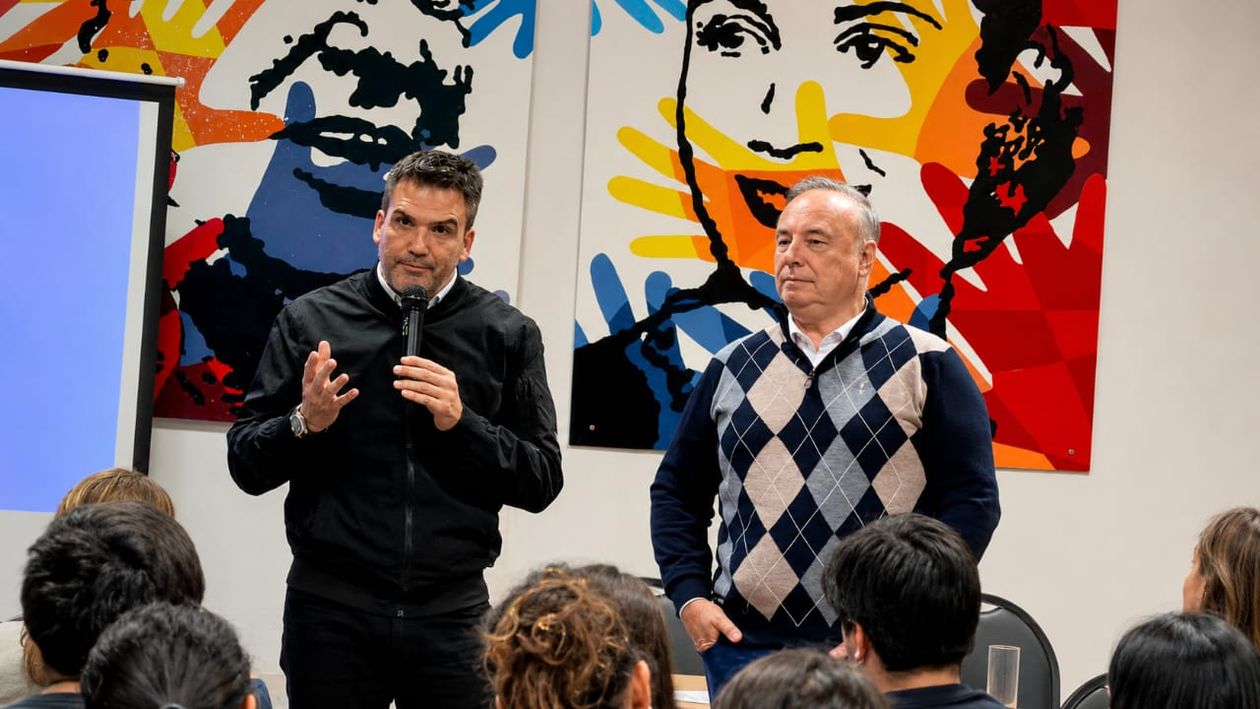 Facundo Torres, presidente del PJ de Córdoba, junto a Eduardo Accastello, intendente de Villa María