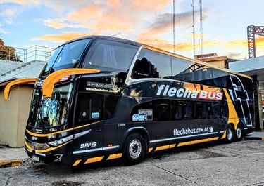 Flecha Bus impulsa la ruta entre San Juan y Neuquén con Starlink