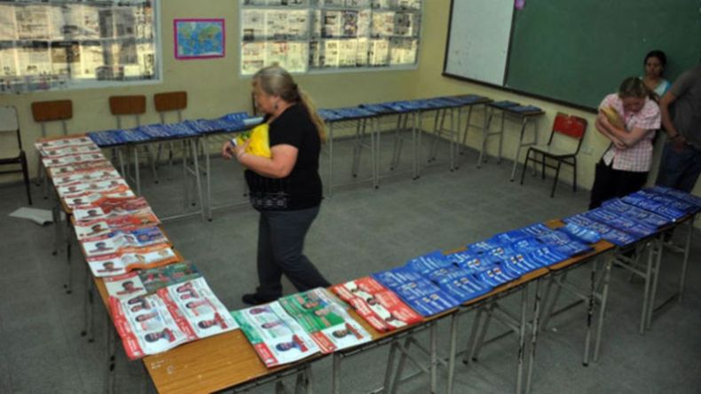 las-boletas-en-el-cuarto-oscuro.jpg
