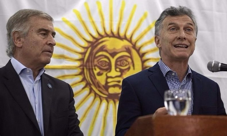 Oscar Aguad y Mauricio Macri.&nbsp;