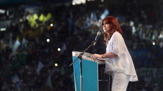 ¿cfk 2023 o no? la gente tiene que decidir si quiere volver a esa argentina que ya tuvo