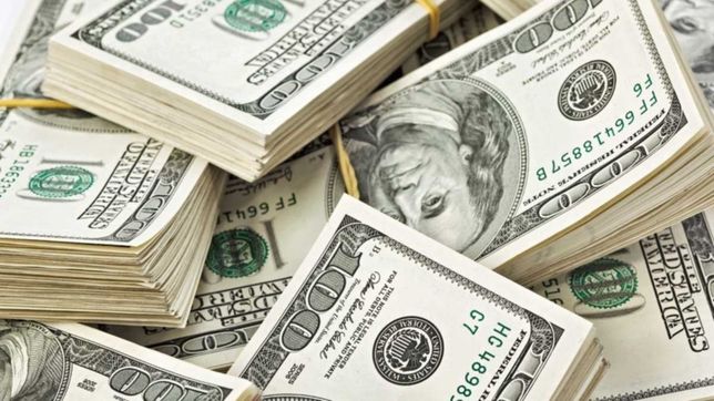 $21 ahora, $23 a fin de ano: la proyeccion del dolar segun los economistas