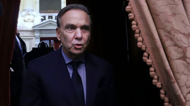 el gobierno pone a pichetto a cargo del casting de candidatos a senadores