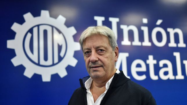 Abel Furlán busca sumar músculo territorial en Zárate