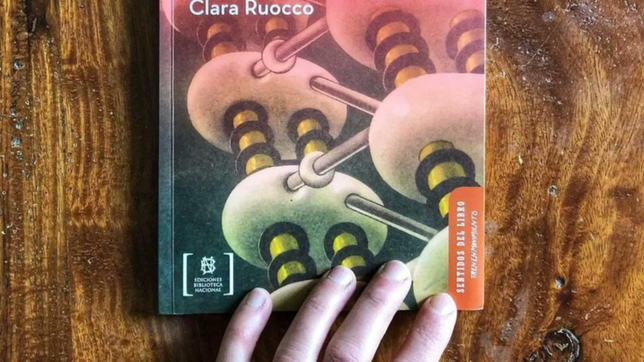 presentan un libro sobre la energia nuclear como motor del desarrollo