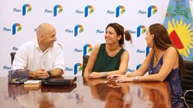 Reunión con agenda social entre senadora provincial y Ducoté