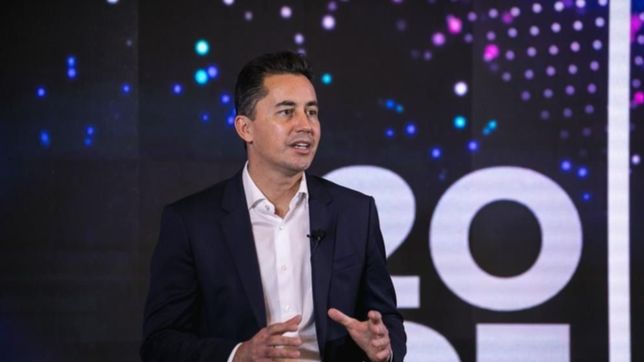 calvo lanzara su precandidatura a gobernador de cordoba