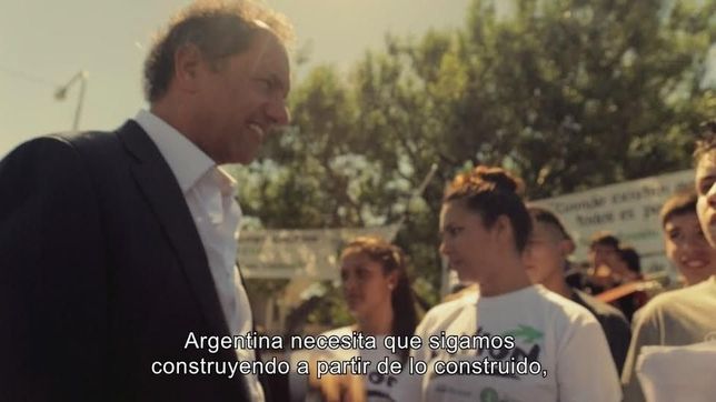 ahora, el desarrollo?, la consigna del nuevo spot de scioli para television