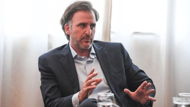 Joaquín Benegas Lynch, entre la rosa provincial de LLA y la alianza con Rogelio Frigerio.