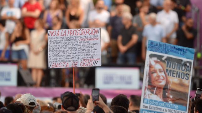 el kirchnerismo lanzo la campana para que cfk juegue (de gran electora) en 2023