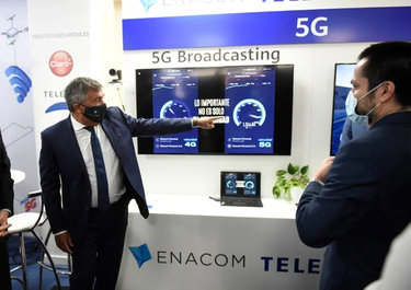 Tecnología 5G: panacea del consumo y la democracia, desafío para el Estado