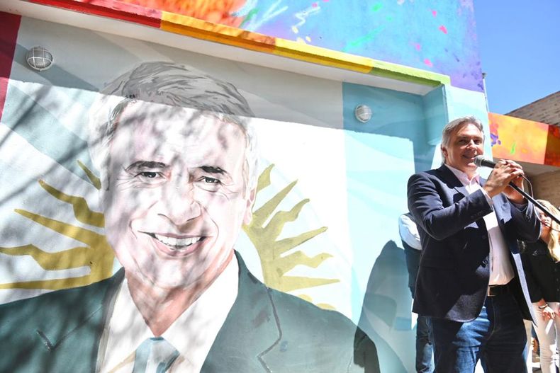 Martín Llaryora sigue la receta de José Manuel de la Sota: sumar fuerzas al PJ para mantener el poder.&nbsp;