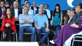Cristina copó el acto de Ishii y frustró la foto del reencuentro peronista