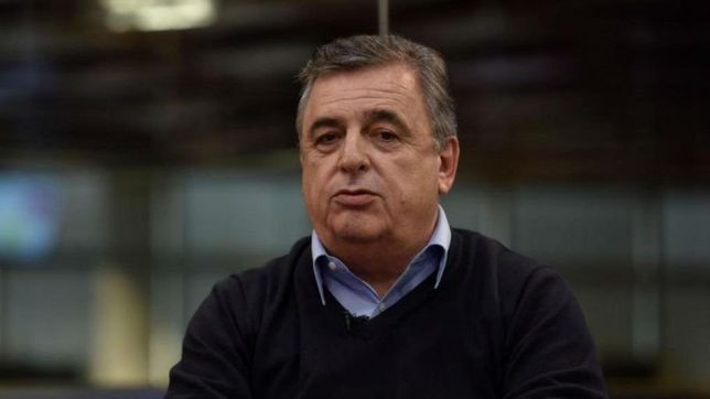 el oficialismo acuso a fernandez de promover ?una corrida cambiaria?