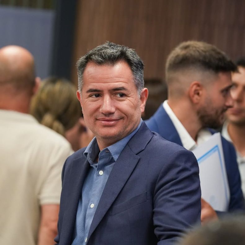 Gabriel Bornoroni reúne a la tropa de La Libertad Avanza en Córdoba después del Libragate.&nbsp;