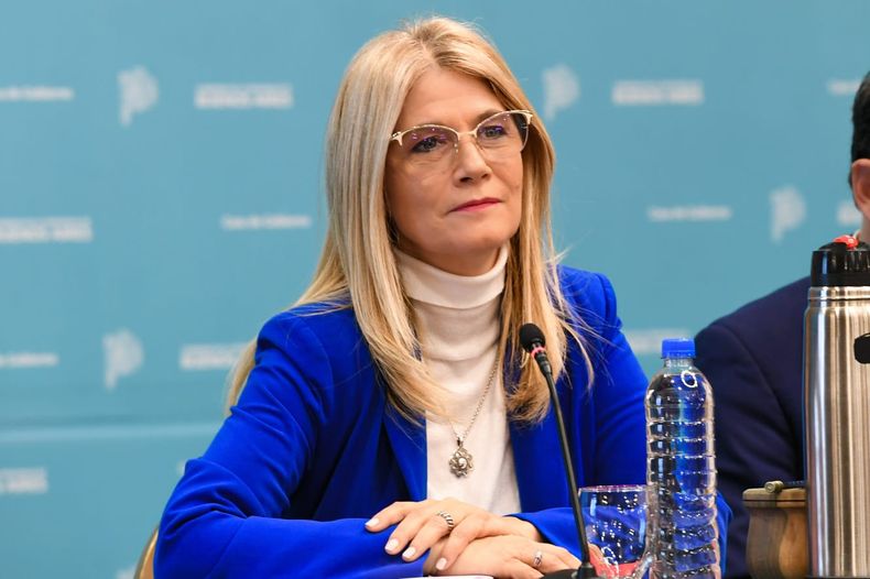 Verónica Magario, garante de la paz armada en el peronismo