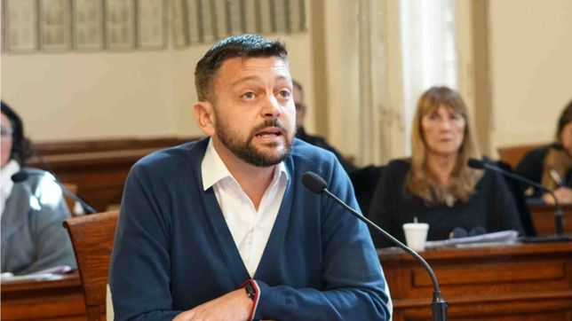 proyecto ficha limpia en tandil: furia pro contra caudillo radical