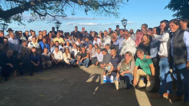 en el asado de perotti, hubo tira de reclamos