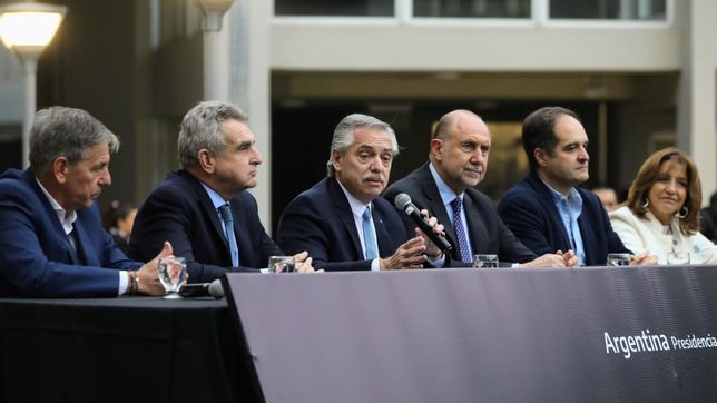 fernandez entrego la vivienda 115.000 desde el comienzo de la gestion en santa fe