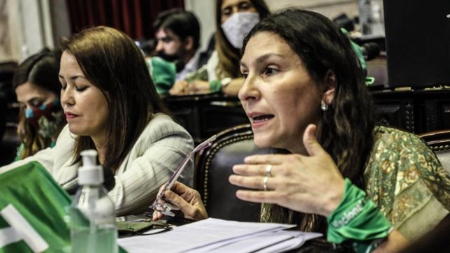 cada bloque con su grieta